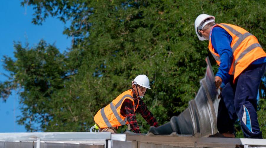 Professional new roof installation services in Thompson, OH